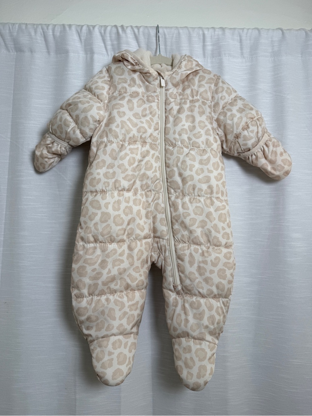 Old Navy Baby Snowsuit Bunting Beige Leopard Print Hooded Winter One Piece 3-6M - Picture 4 of 14